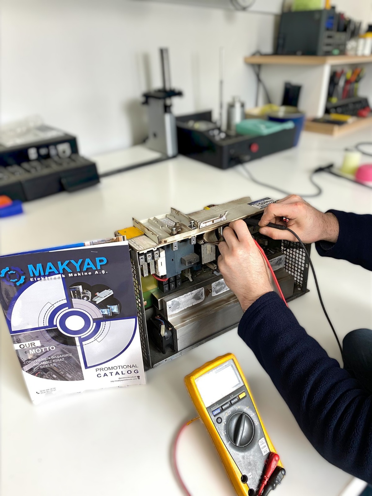 SIEMENS POWER SUPPLY NEDEN ARIZA VERİR, ONARIMI NASIL YAPILIR?