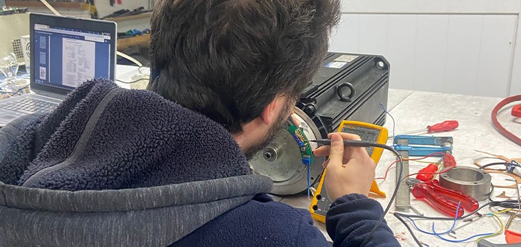 Lenze Servo Motor  Fren Onarımı